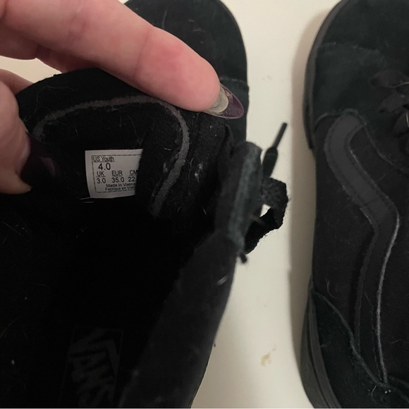 Vans kids size 4 (youth) Black High-Top Sneakers - Picture 5 of 6